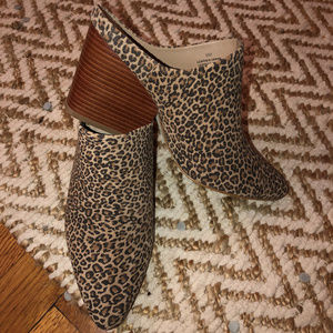 Able Rojas Mule - Napa Leopard size 9